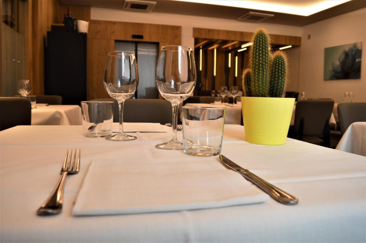 Albergo Ristorante Da Neni Mori Eksteriør billede