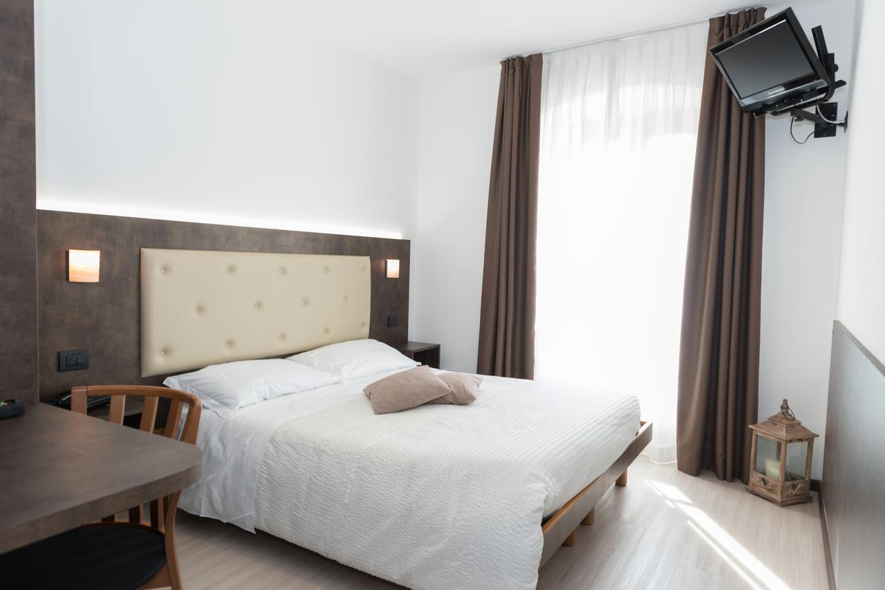 Albergo Ristorante Da Neni Mori Eksteriør billede
